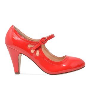 Red Pat Women's Mary Jane Tear Drop Vintage Pump